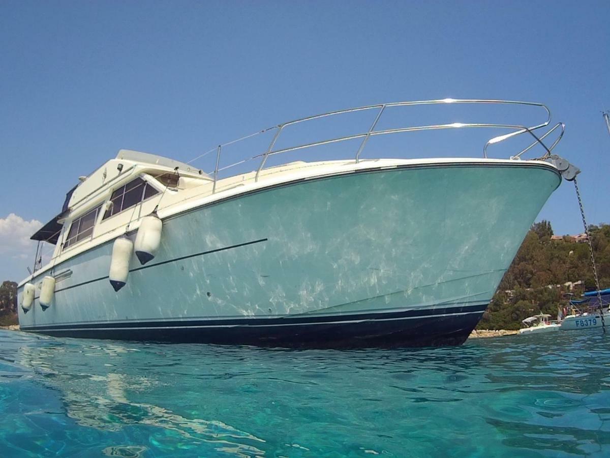 Blue II Yacht Hotel Arbatax Exterior photo